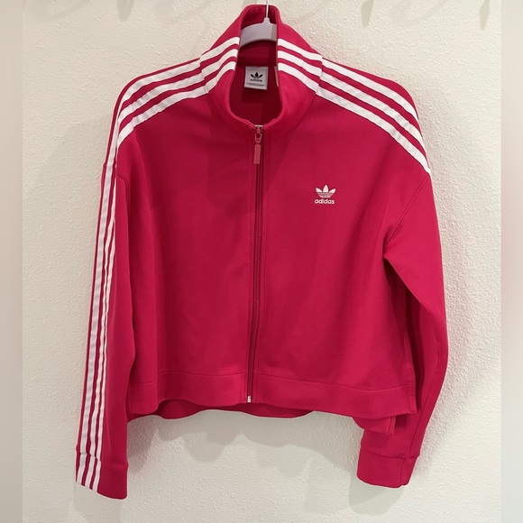 Adidas Red Boxy Feminine Track Jacket Athleisure Classic Preppy Activewear - Picture 1 of 8